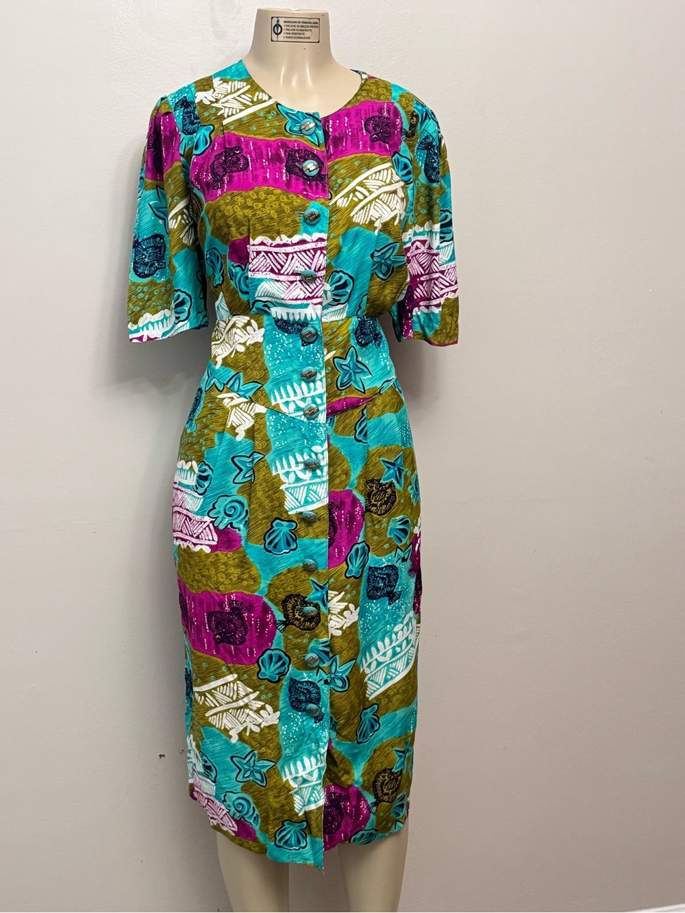 Vintage Success Dress Vibrant Patchwork Print Button-Front Dress
